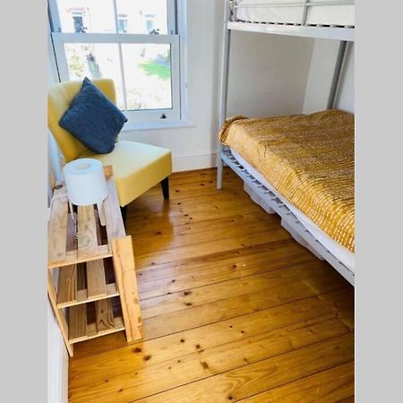 200 Year Old Large Townhouse With Sea Views Βίλα Σκάρμπορο Εξωτερικό φωτογραφία